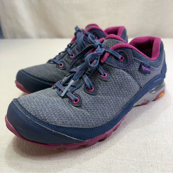 Ahnu Shoes - Ahnu Sugarpine Low Women's Size 8 Vibram Hiking Running Shoes Gray Navy